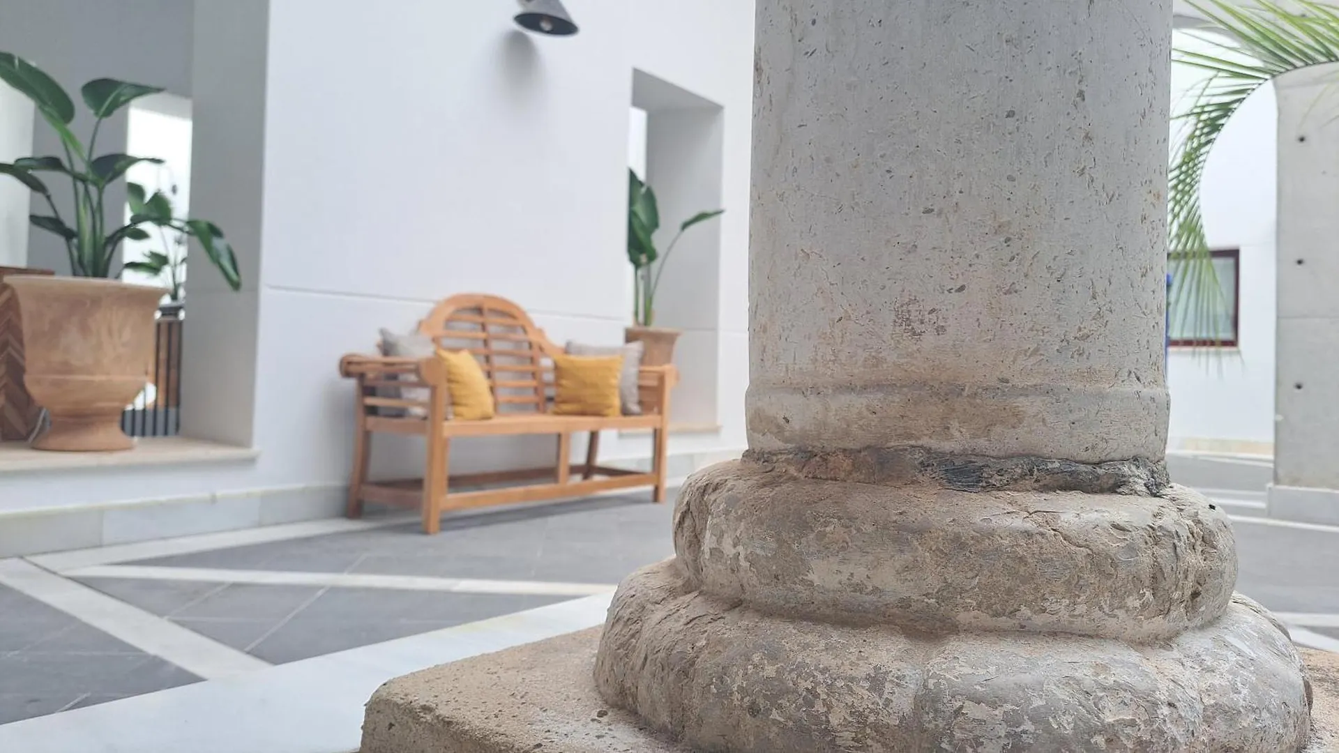 Apartamentos Sherry Center Jerez de la Frontera Spain